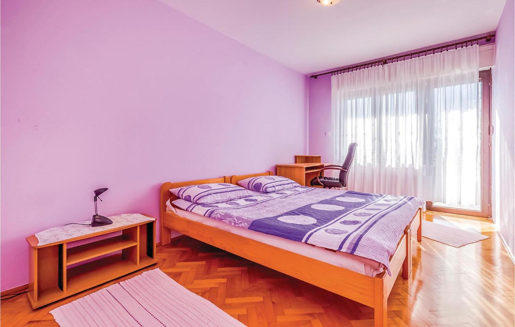 Beautiful Apartment In Novi Vinodolski Exterior foto